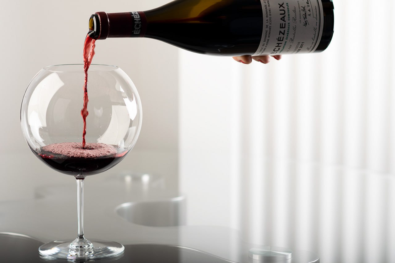 WineTime продает лучшие вина из самых престижных регионов: Бордо, Бургундия, Пьемонт, Тоскана, Долина Напа